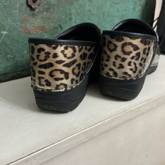 Dansko XP - Picture 5 of 7